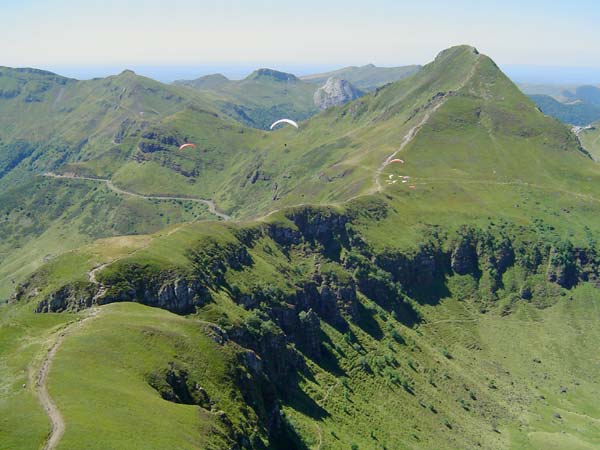 Au-delà de la brêche